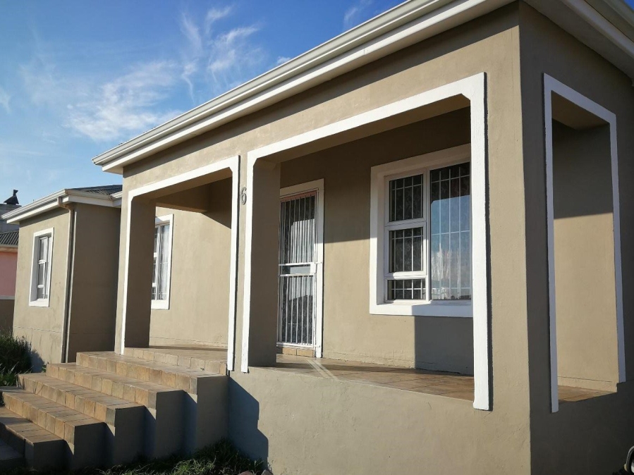 3 Bedroom Property for Sale in Vredenburg Western Cape